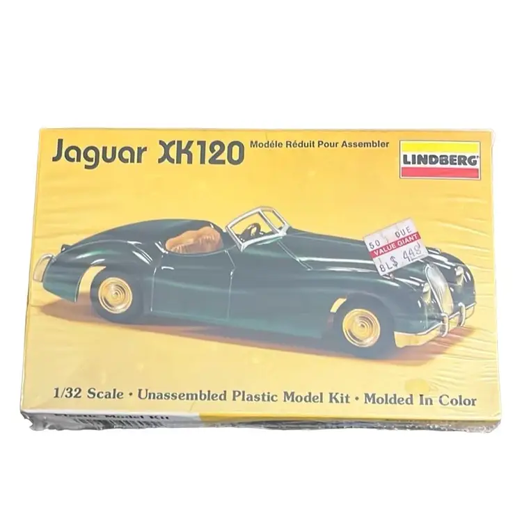 Vintage Lindberg Jaguar XK120 1/32 Plastic Model Kit 1987 New