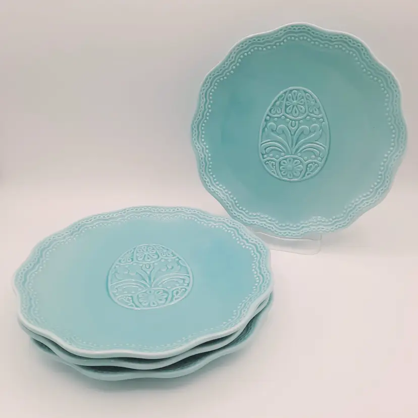 JCPenney Home Aqua Blue Turquoise Embossed Easter Egg Plates Scalloped Edge Set of 4