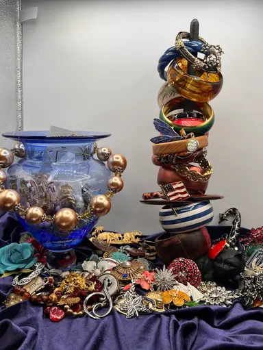 Fall🍁🍁 Into My Brooch Pile 