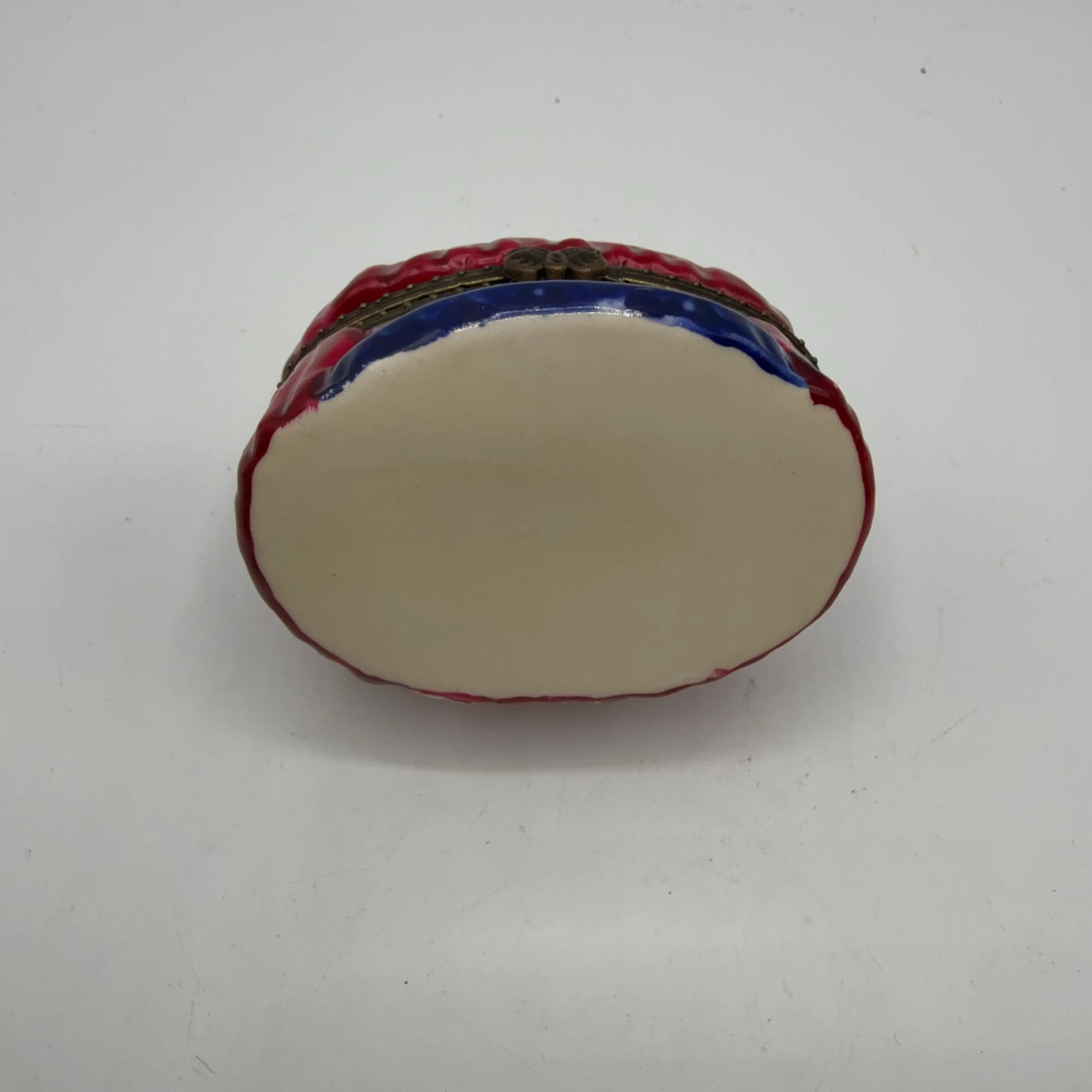 Image 4 of 4