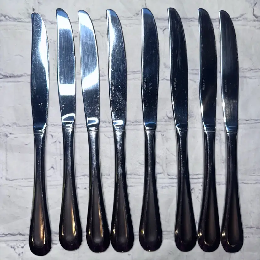 Oneida Satin Sand Dune Knife 9”Stainless Flatware Lot of 8