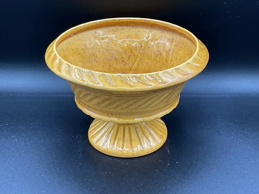 Vintage planter - Haeger round pedestal mustard