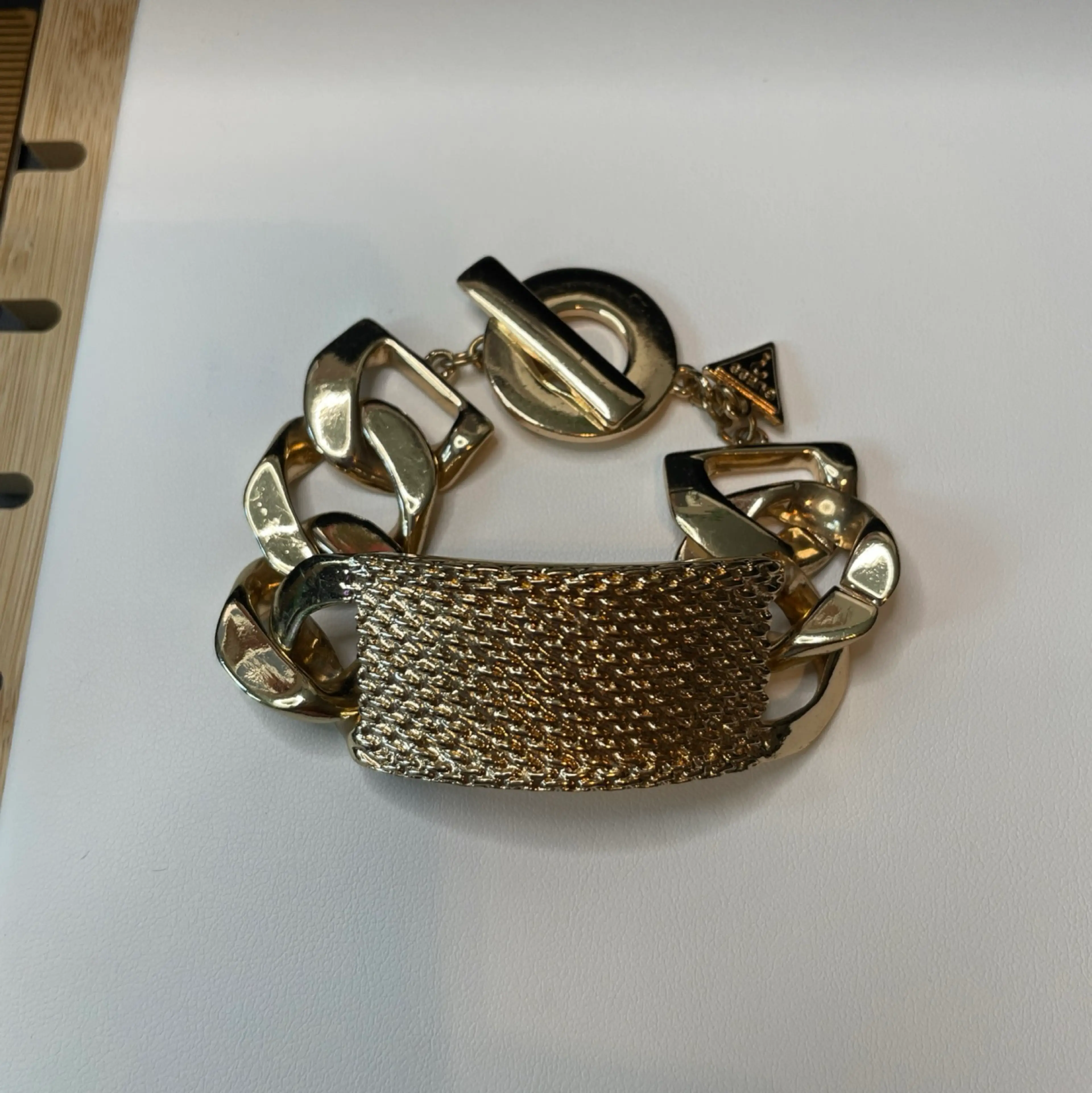 Image 2 of 6