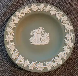 Vintage Wedgwood Green Jasperware Pin Tray or Dish.  No Chips or Cracks .  4.25 inches diameter