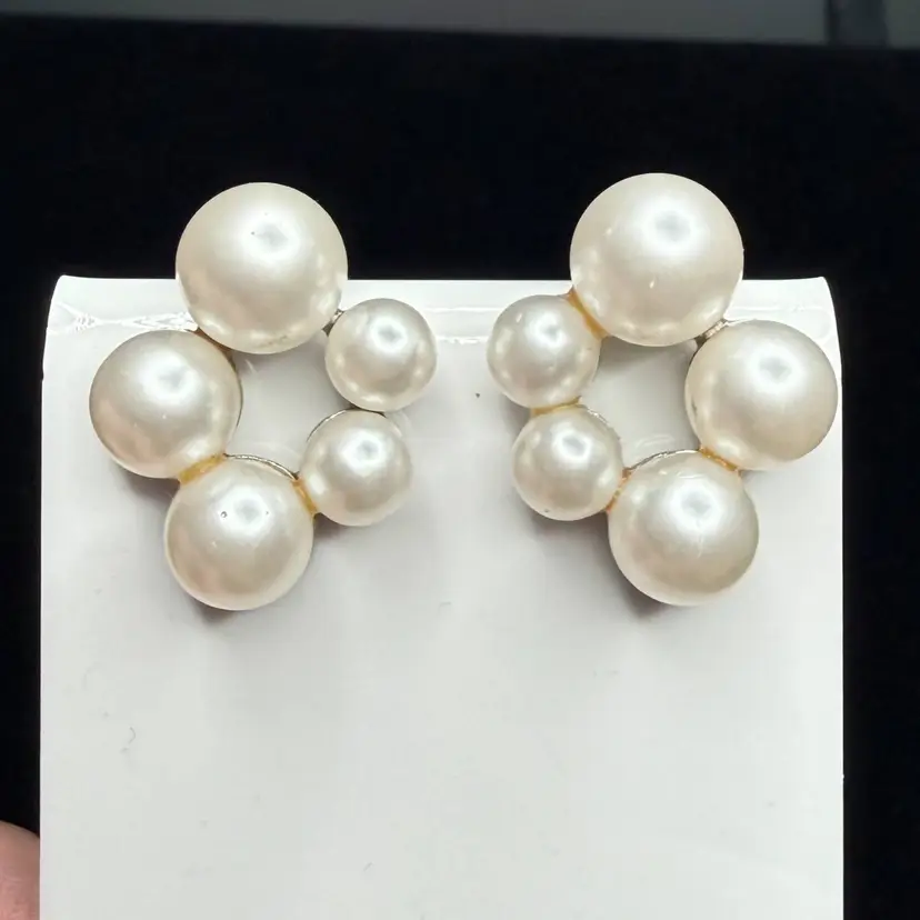 Vintage Marvella Faux Pearl Cluster Clip Earrings Silver Tone Signed 1"