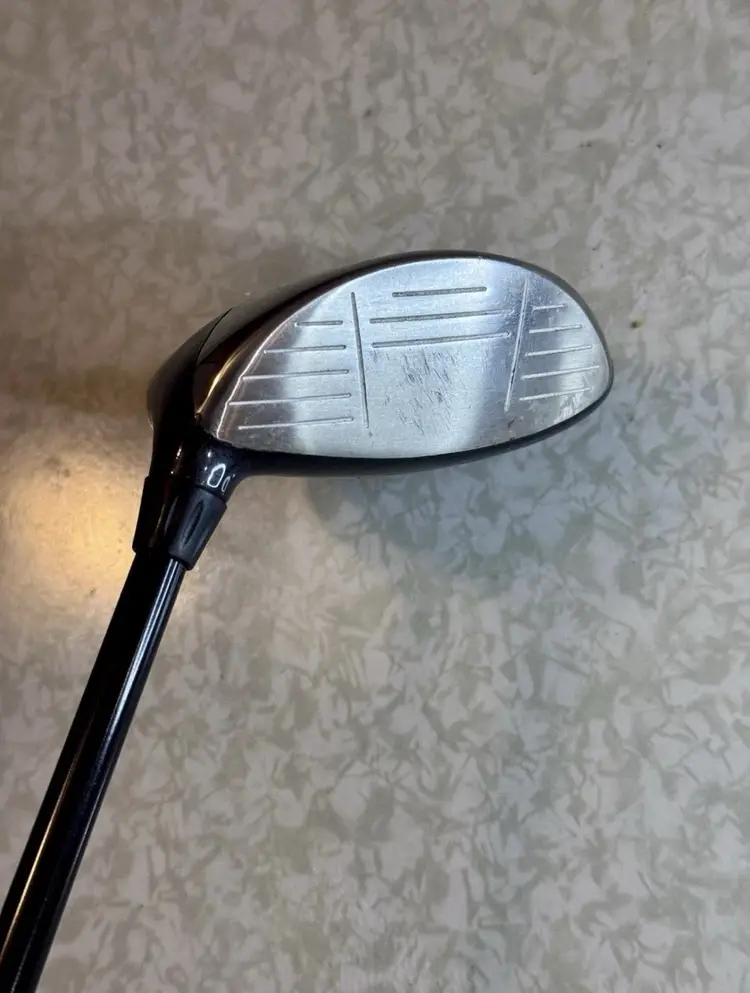 Callaway RAZR EDGE - 5 Wood - Regular Flex 65g Graphite Shaft RH With Head Cover
