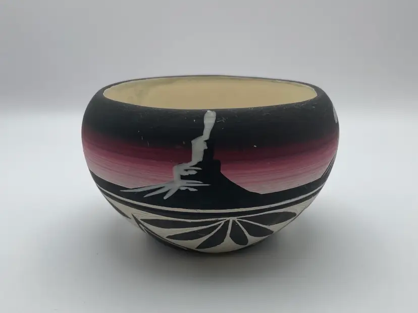 Vintage Signed Hand Painted Crafted Carved Native American Navajo Pottery Vase