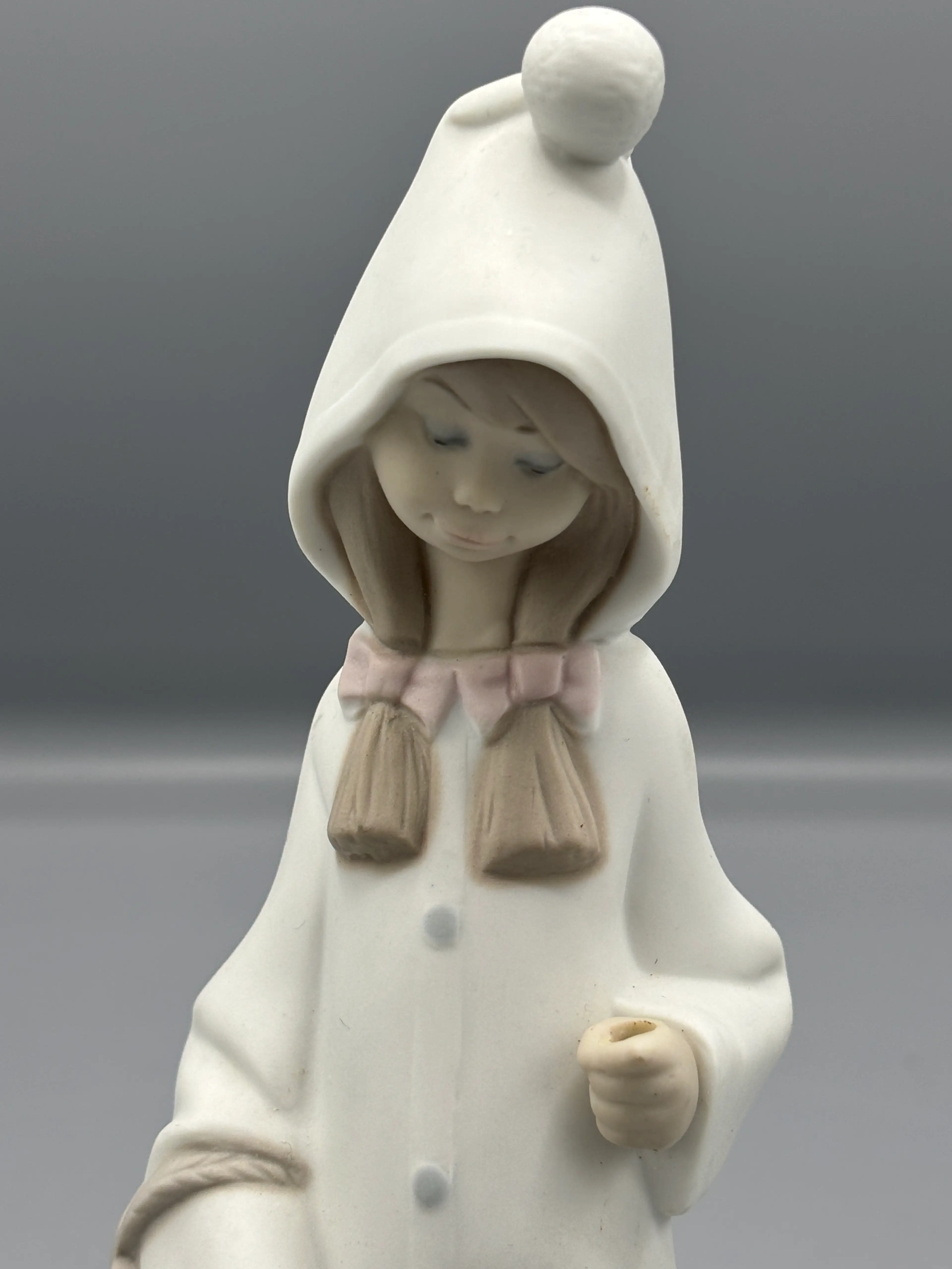 Image 1 of 7