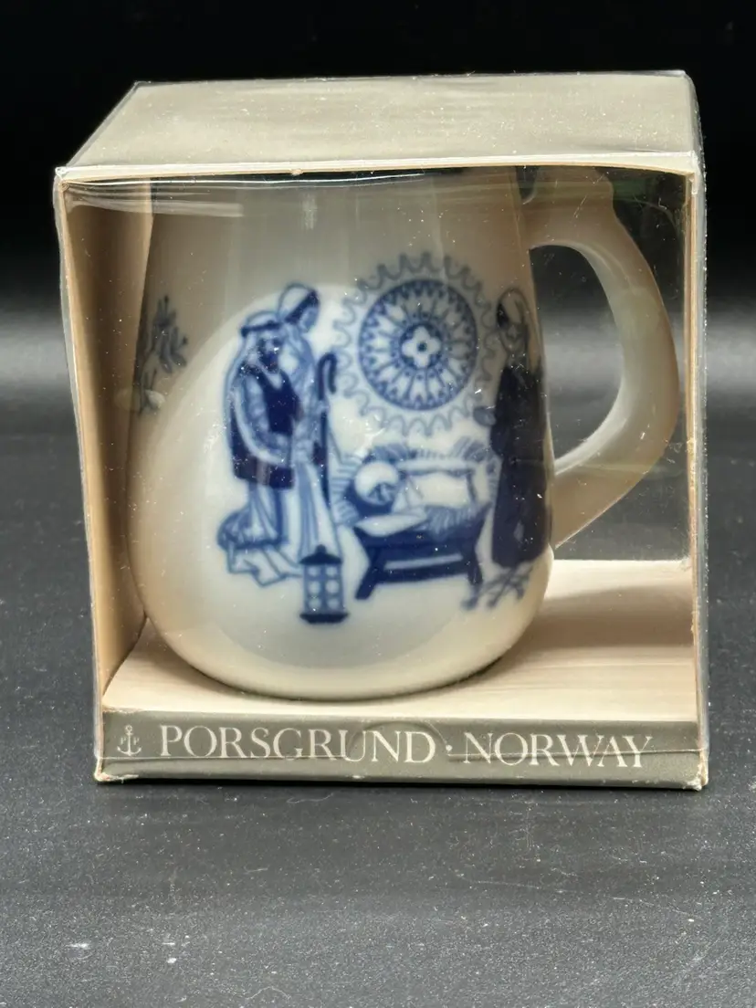 Vtg 1971 Coffee Mug Christmas CHILD IS BORN Nativity Blue White Porsgrund Norway