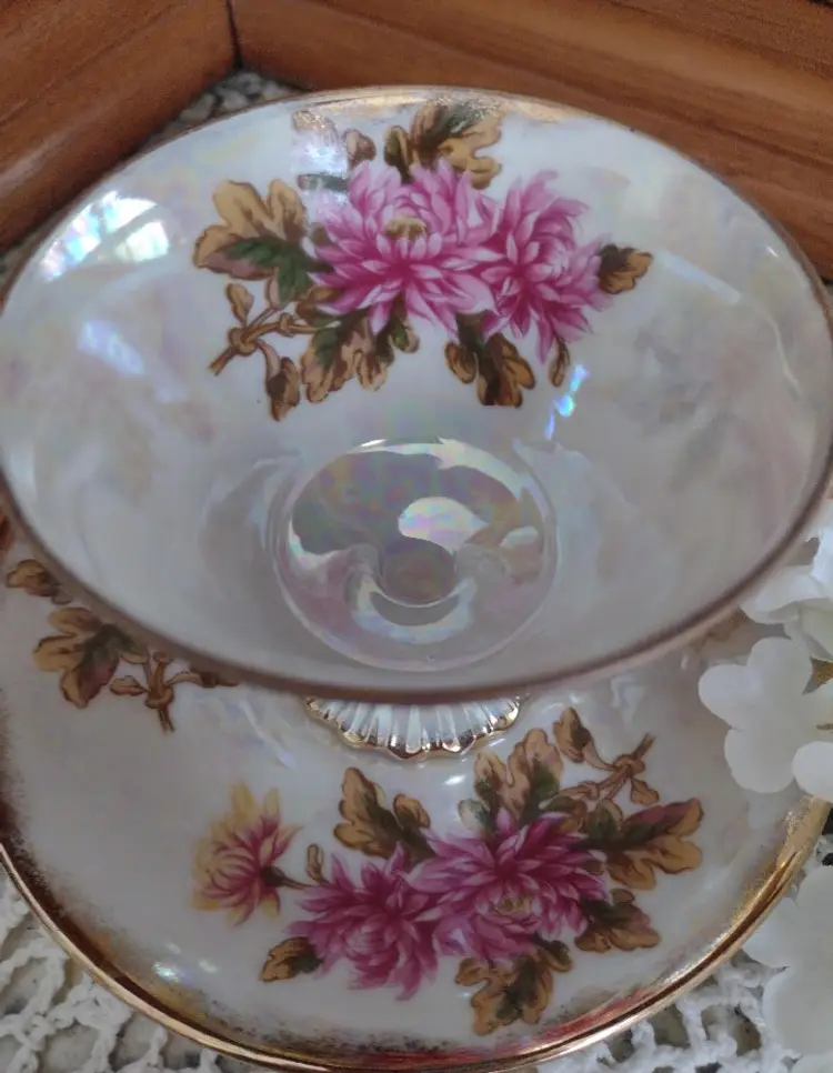 Vintage Floral Tea cup and Saucer - Vintage Chrysanthemum Tea Cup