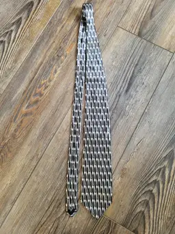 Valentino Giovanni Pure Silk Tie Italy Geometric Pattern Silk Black Grey White