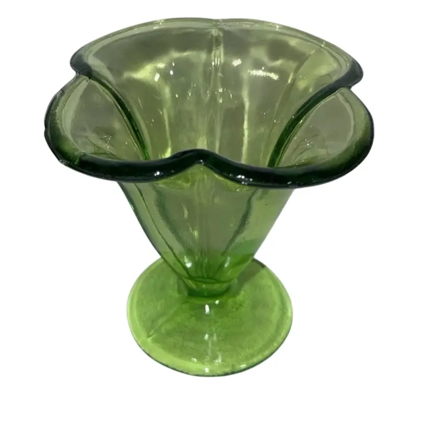 Depression Glass Sorbet Bowl Lime Green Clover Pressed Glass*minor Flea Bites