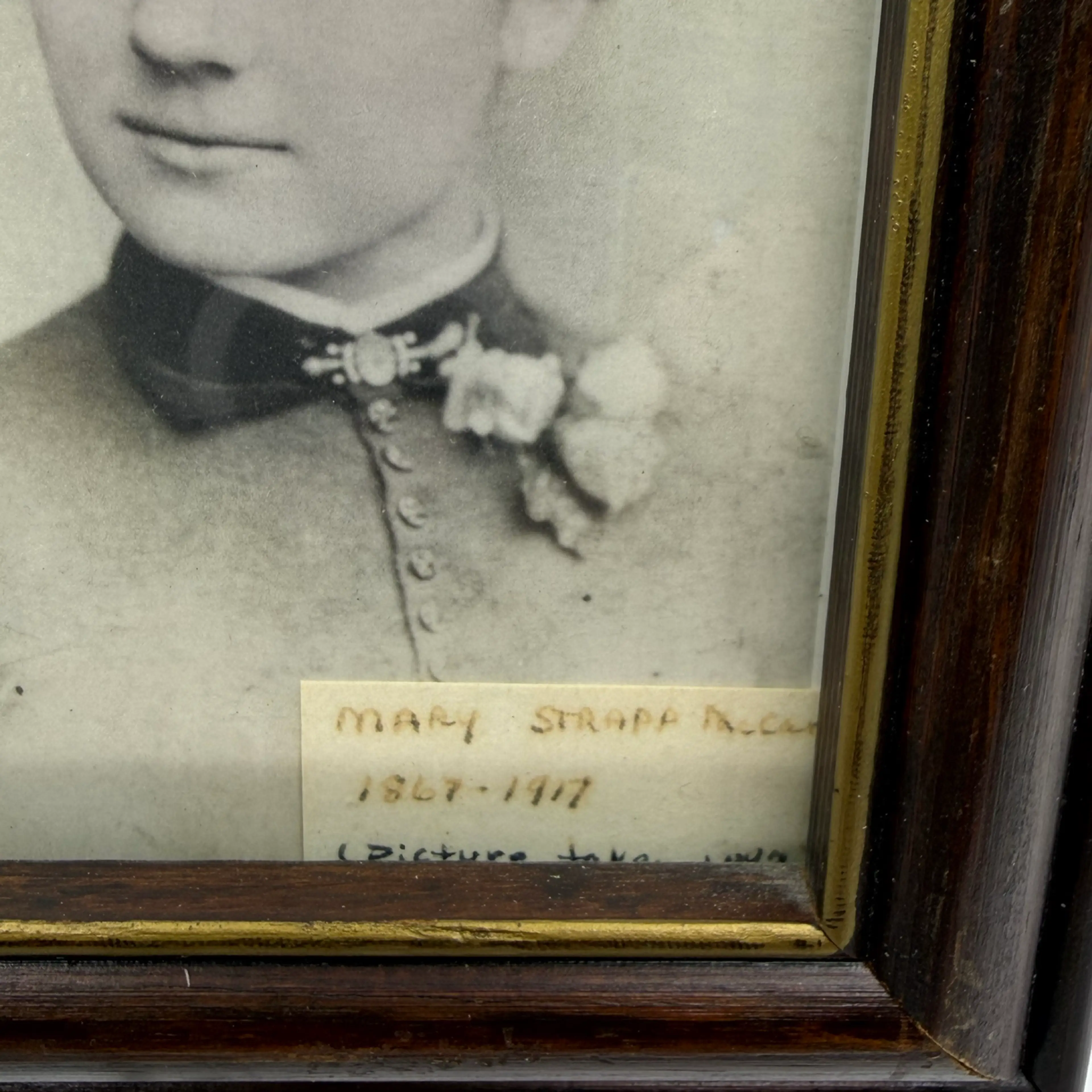 Image 4 of 8