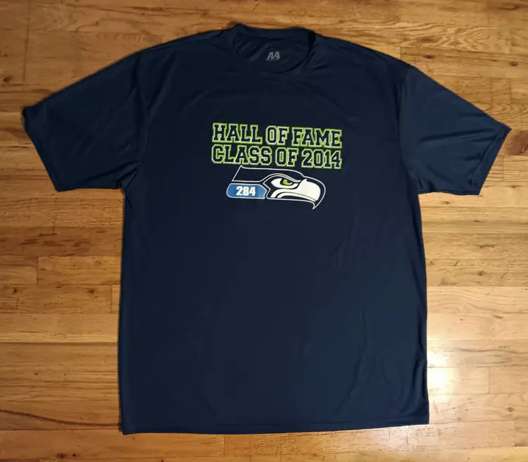 Seattle Seahawks Walter Jones HOF t-shirt NFL Football Mariners Sonics kraken