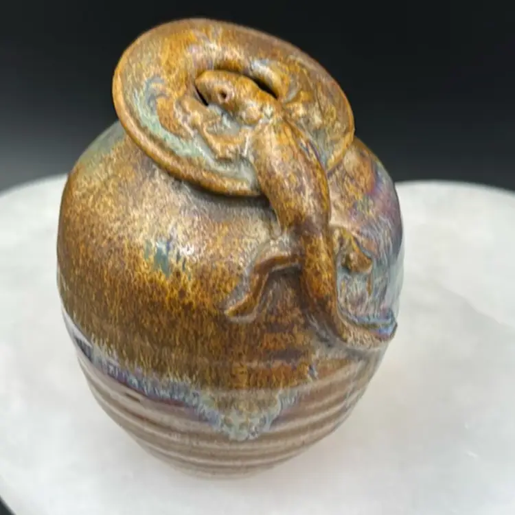 Rustic Gecko Lizard multicolored Pottery Vase Handmade Has A Makers Mark