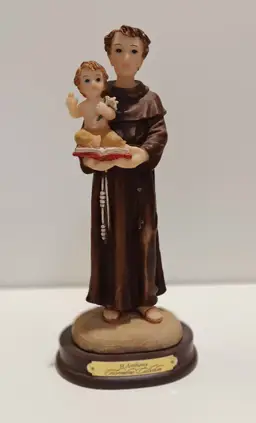 Saint Anthony of Padua Statue