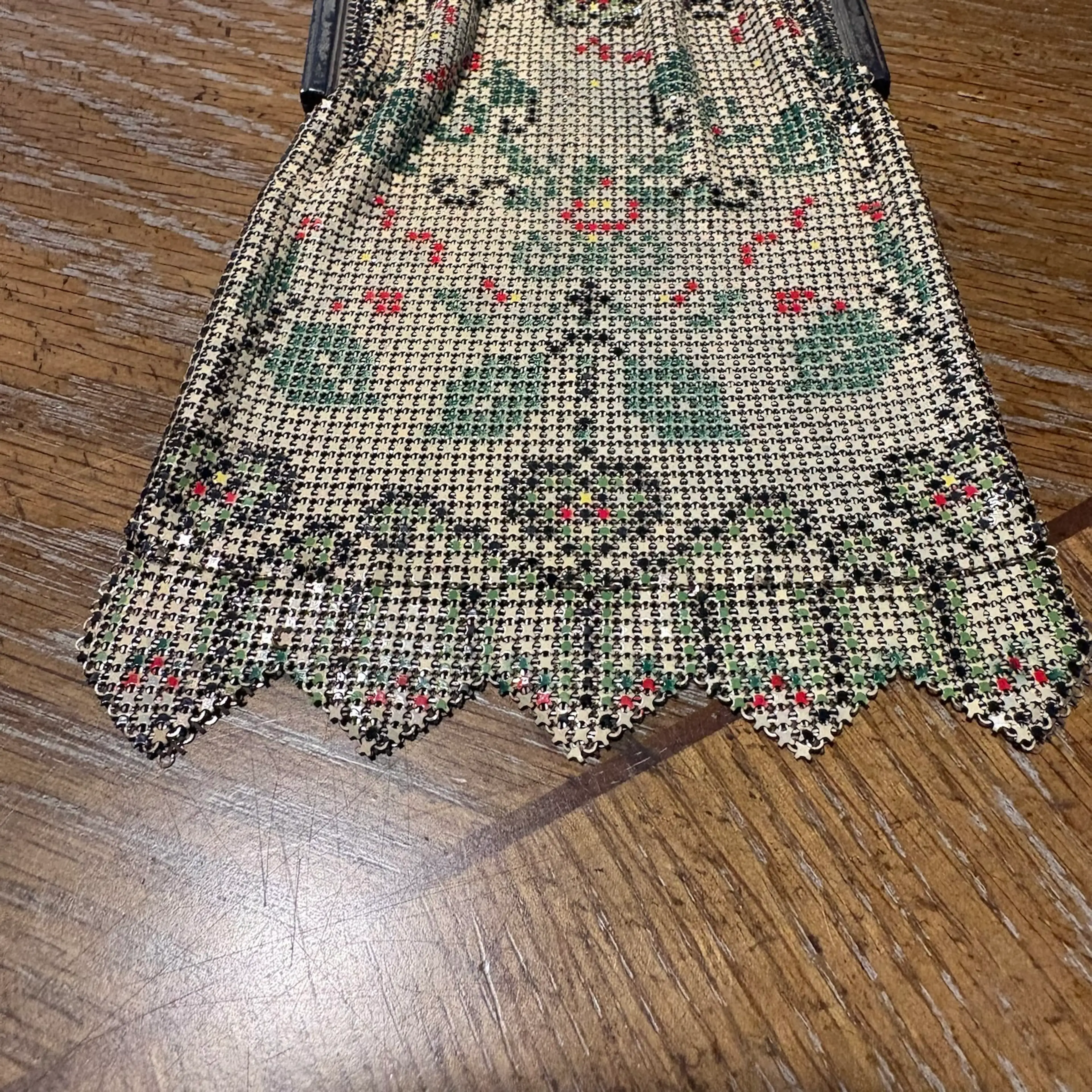 Image 4 of 12
