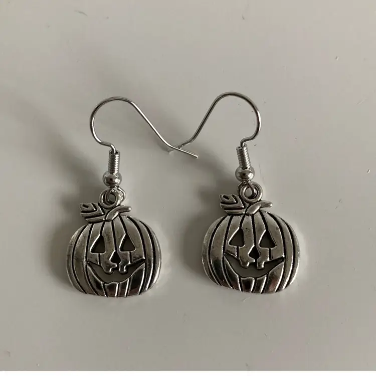 Vintage Silver Fall Pumpkin Charm Drop Earrings