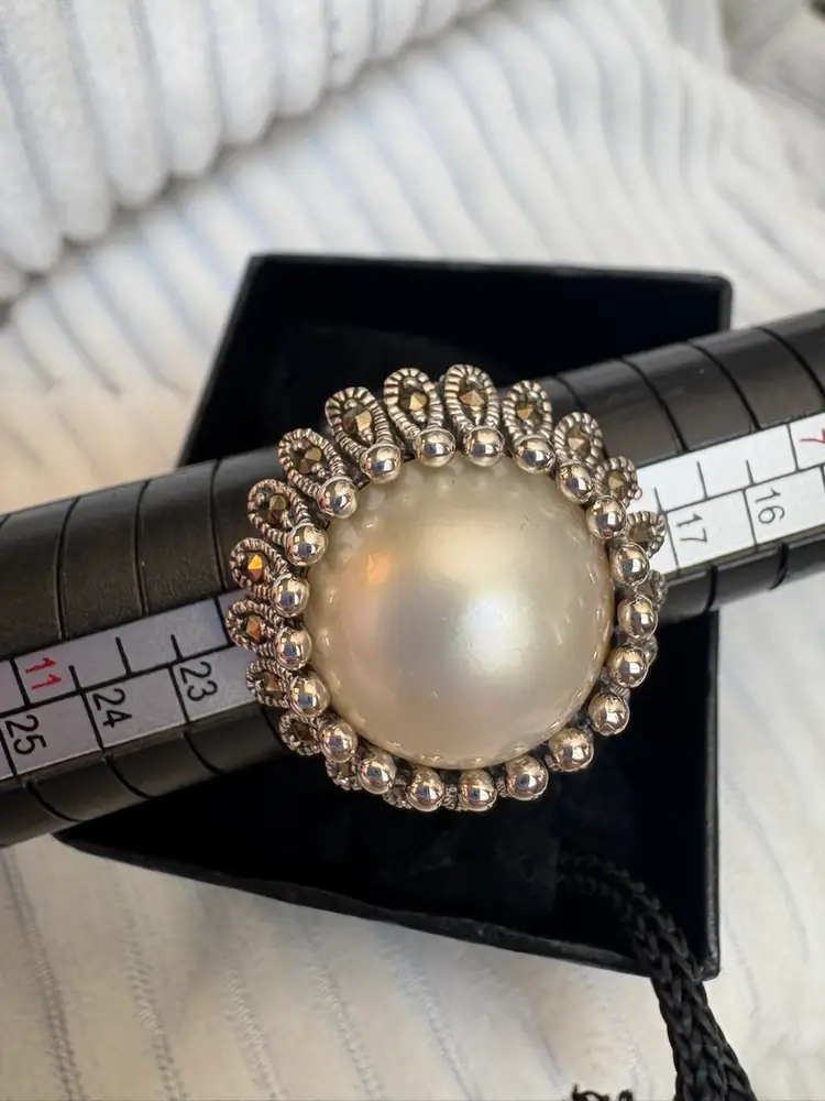Sterling Silver Marcasite Faux Pearl Cabochon Ring. Size 9