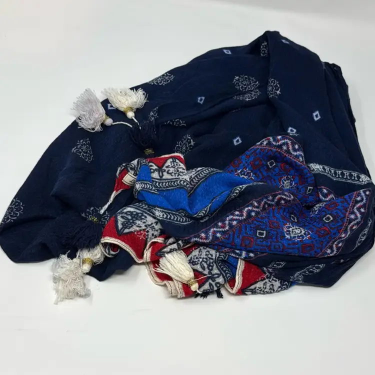 Lucky Brand Lightweight Woven Scarf Or Wrap