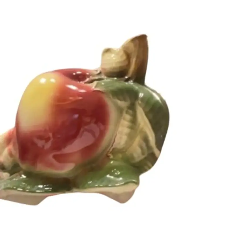 Royal Copley Planter Apple Measures 6”x6”