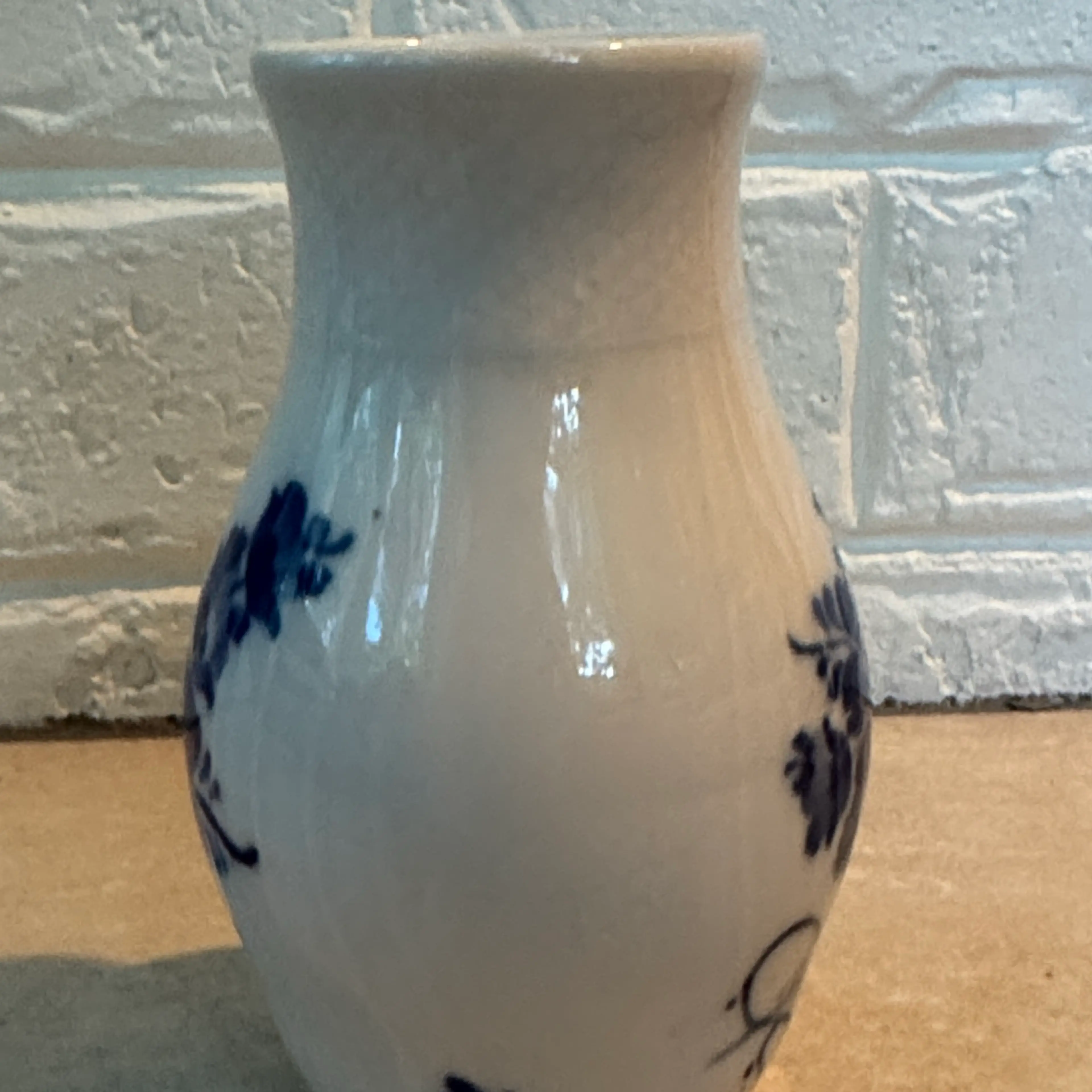 Image 4 of 7