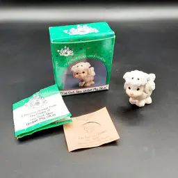 Precious Moments Members Only Enesco 192 "I've Got You Under My Skin" Figurine