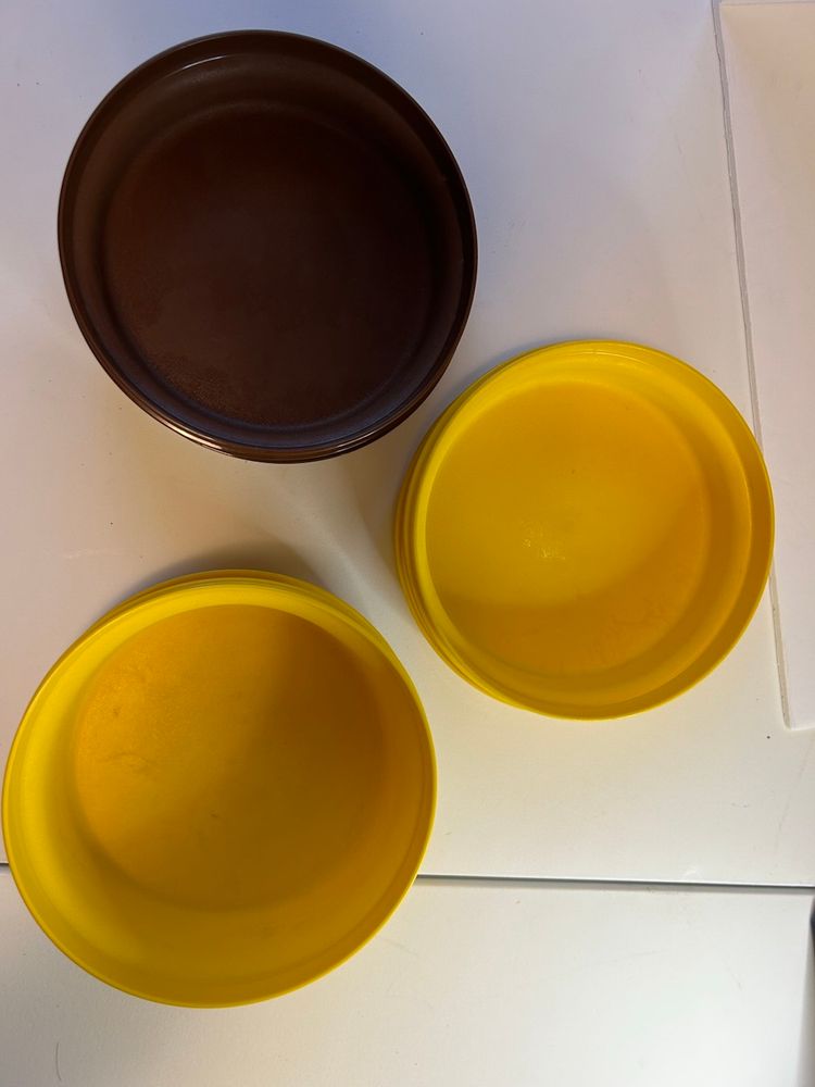 Tupperware 3 Seal & Serve Bowls With Lids Vintage Harvest Colors