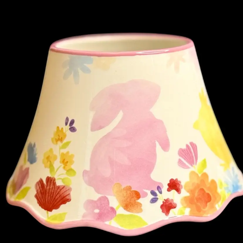 Yankee Candle Jar Topper Shade Bunny Rabbit’s Floral Chicks Soft Pastel Pink/Purple/Yellow/Orange W/Pink Rim Spring Easter
3-3/4” T x 6” W