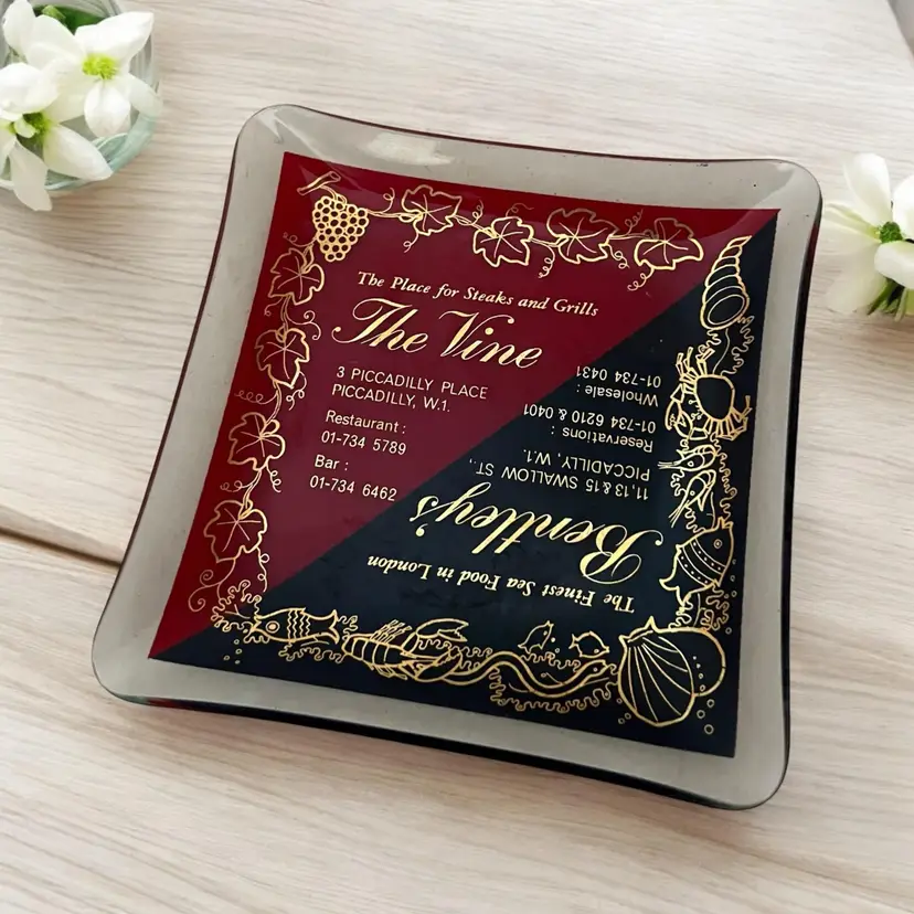 Vintage Bentley's/ The Vine Glass Advertising Ashtray. London Seafood and Steak Restaurant. Black & Red with Gold Design.