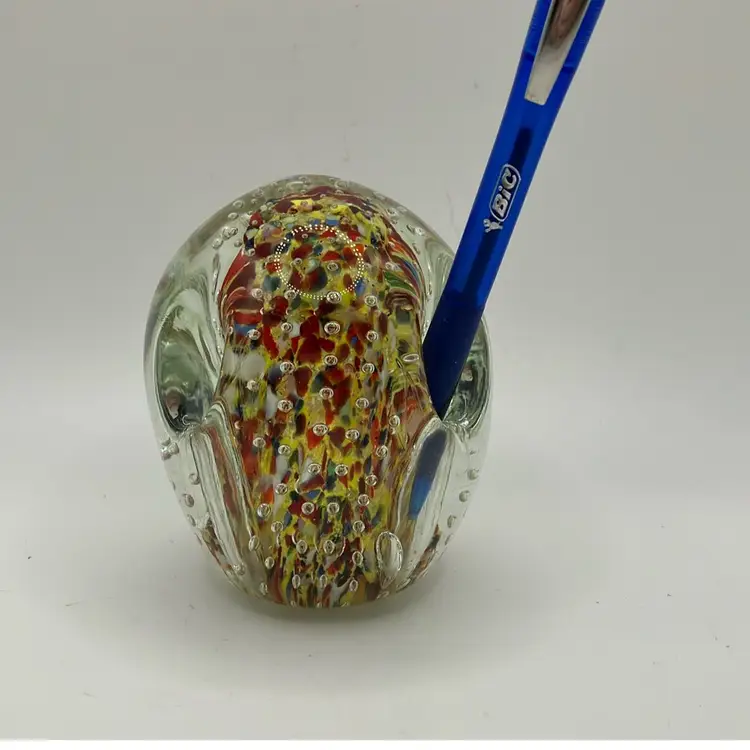 Colorful Confetti Pen Holder Paperweight With Controlled Bubbles