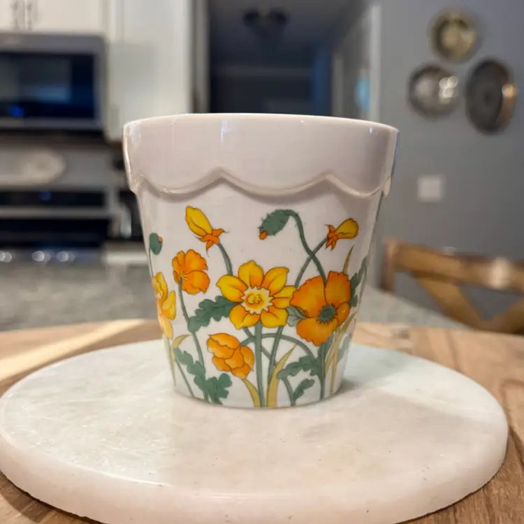 Vintage Lefton Ceramic Flower Pot