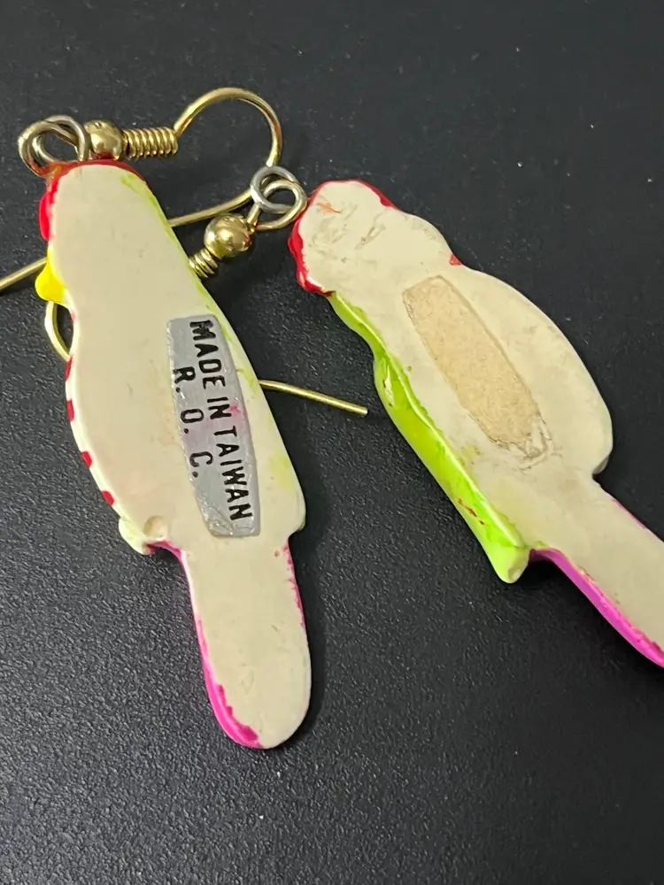 Vintage Colorful Tropical Bird Earrings  Signed Taiwan Republic Of China