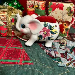 12-Vtg Ceramic Painted Whimsical Elephant Pin Cushion Japan