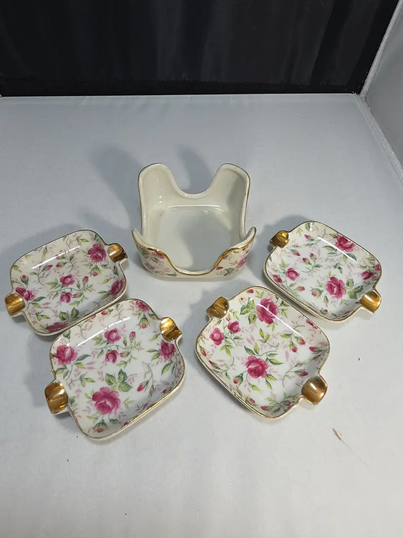 Vintage Lefton China Hand Painted Ashtray Set 4 Ashtrays & Holder Floral (AB)