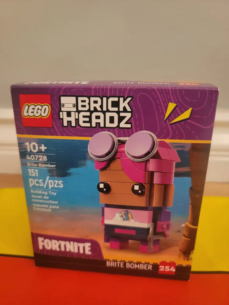 Lego Fortnite Brickheadz 40728 - Brite Bomber, New & Sealed