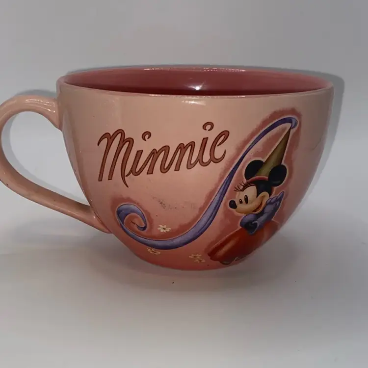 Disney Minnie Mouse Pink Mug, oversized or jumbo cafe-style mug