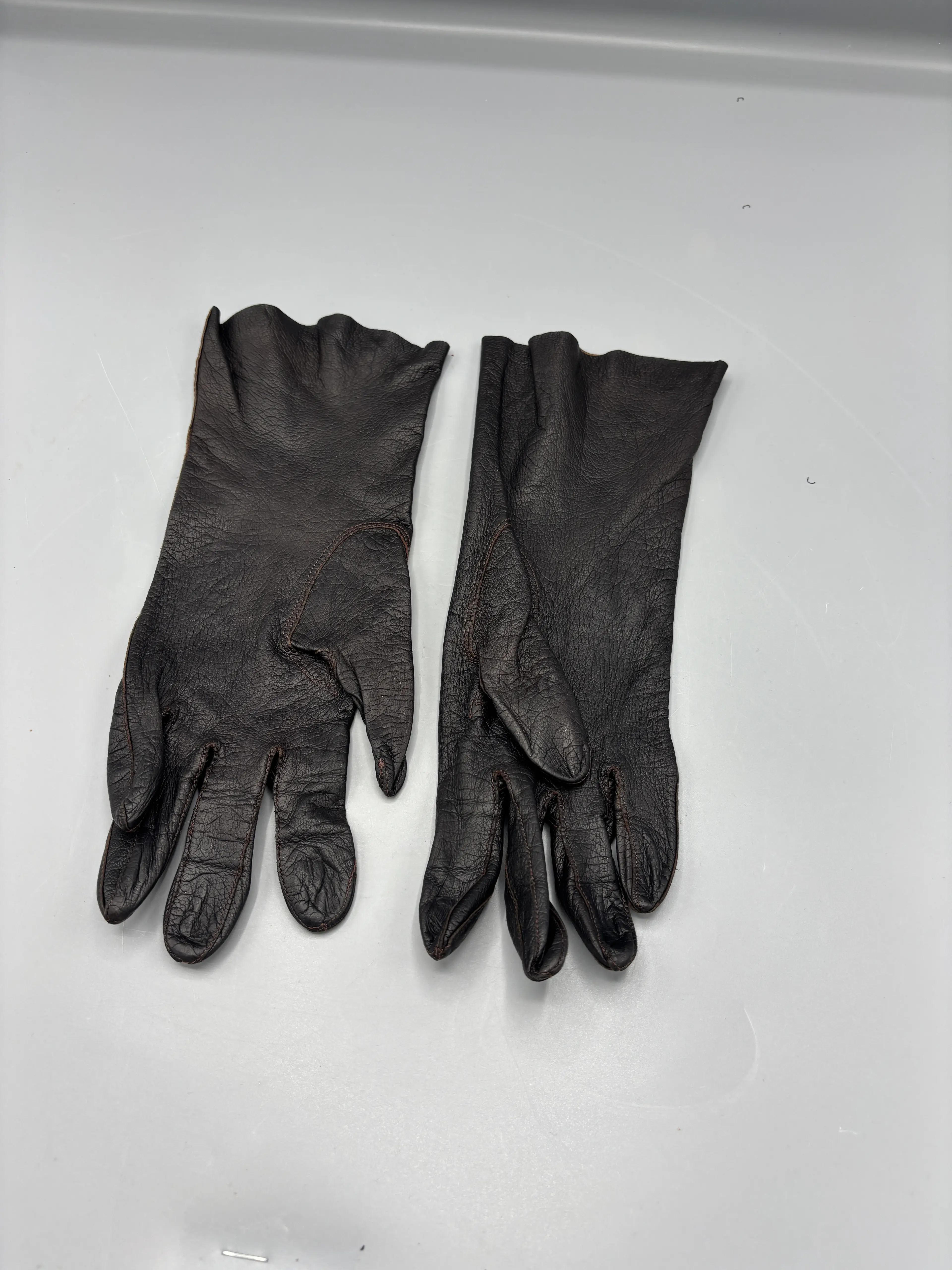 Image 2 of 2