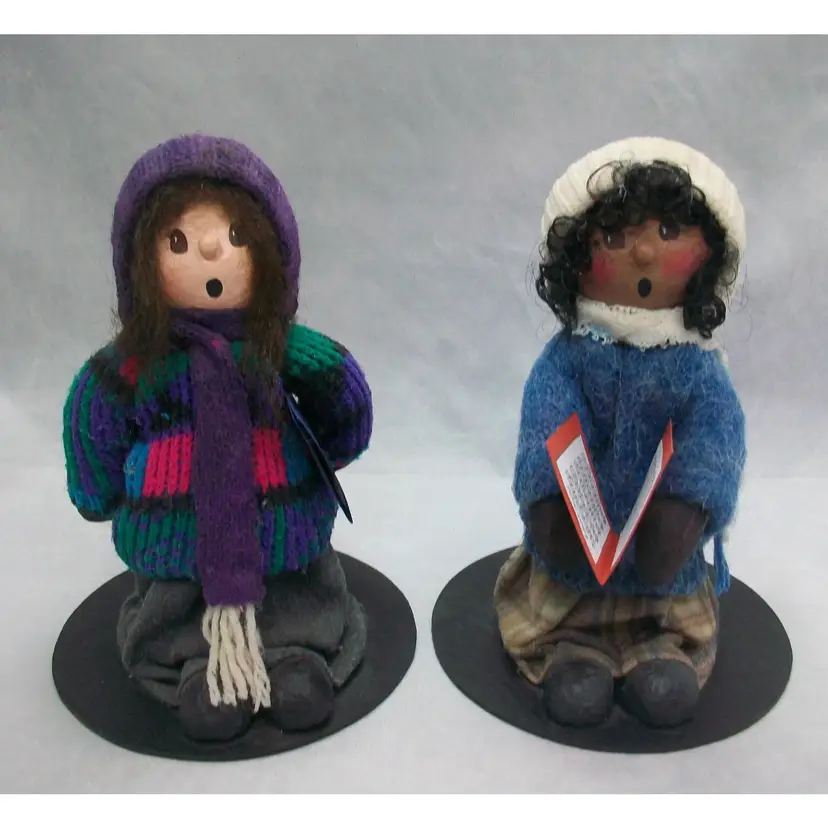 Vintage Handcrafted Christmas Carolers Fabric Mache Doll Figurines Set Signed 8" Tall