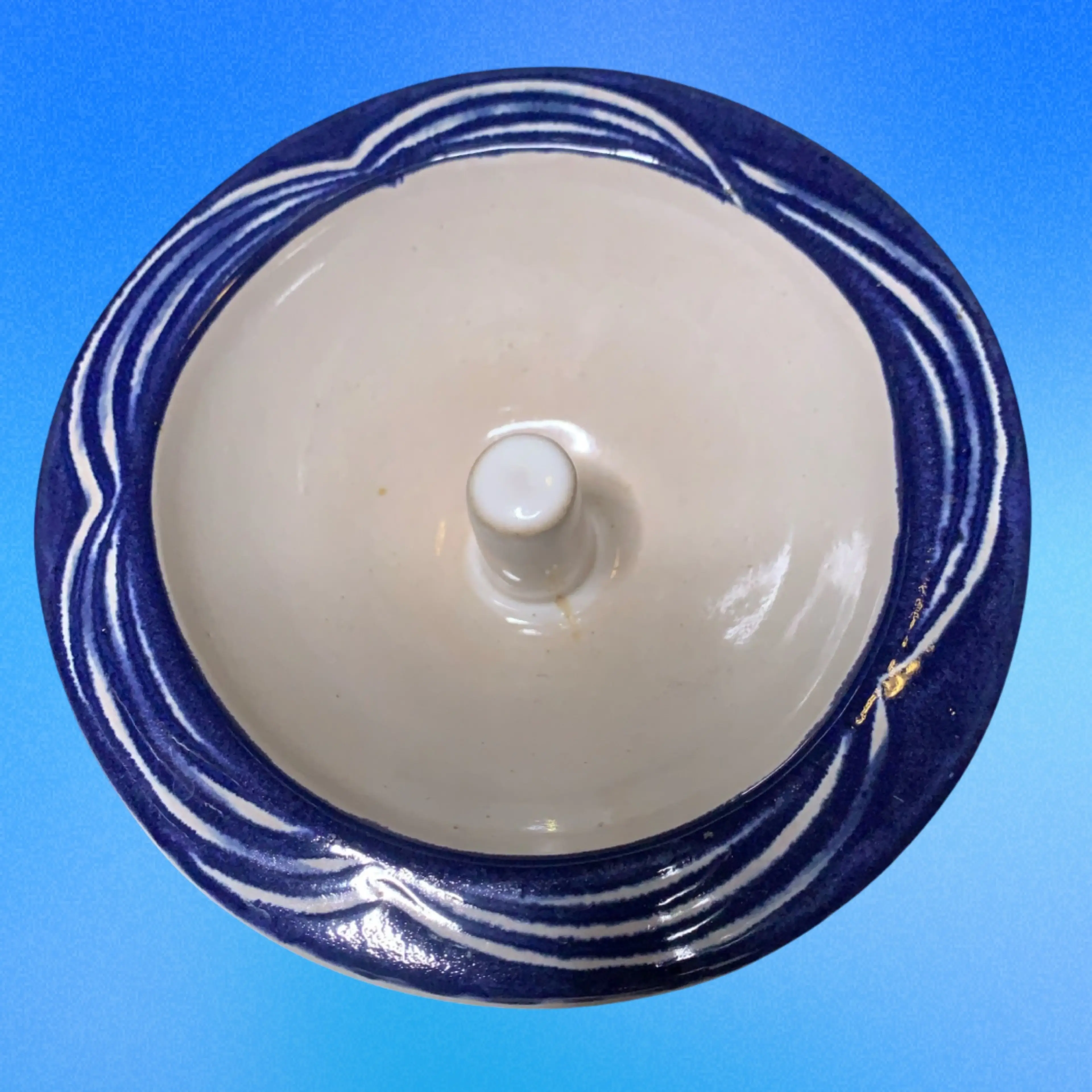 Image 4 of 4
