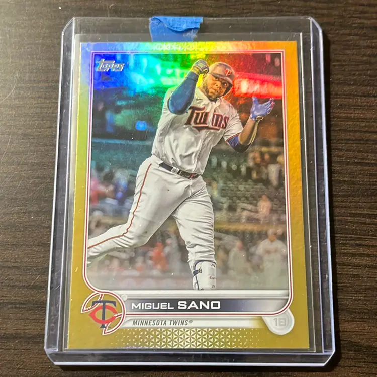 Miguel Sano Gold Foil. Los Angeles Angels. 2022 Topps Series 1 Gold Foil