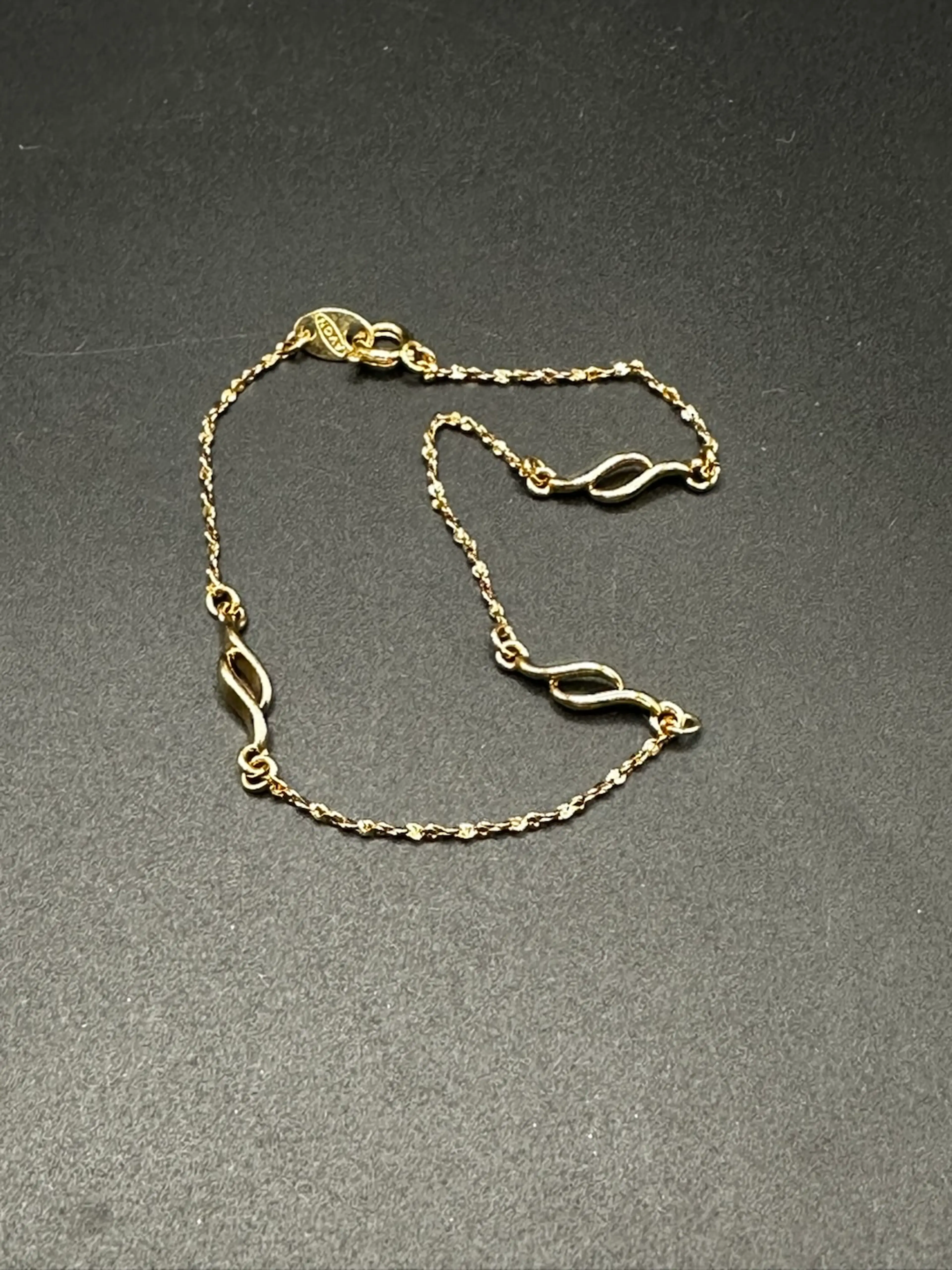 Image 3 of 3
