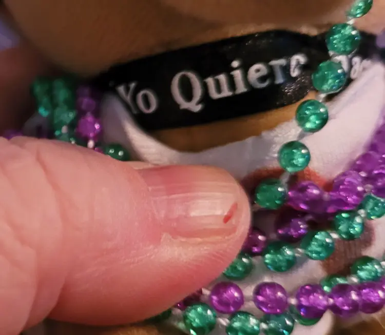 Vintage Talking "Yo Quiero Taco Bell" Plush Sitting Chihuahua Dog with Shirt 1980s