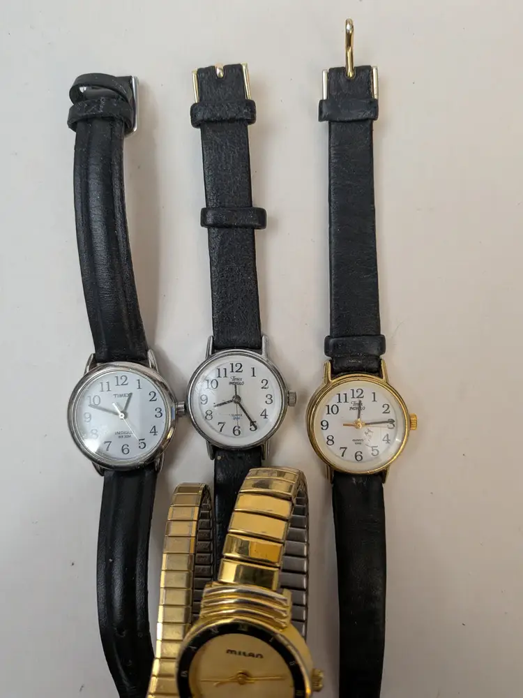 Watch Lot - 5 watches, 3 Leather Bands, 2 Metal bands