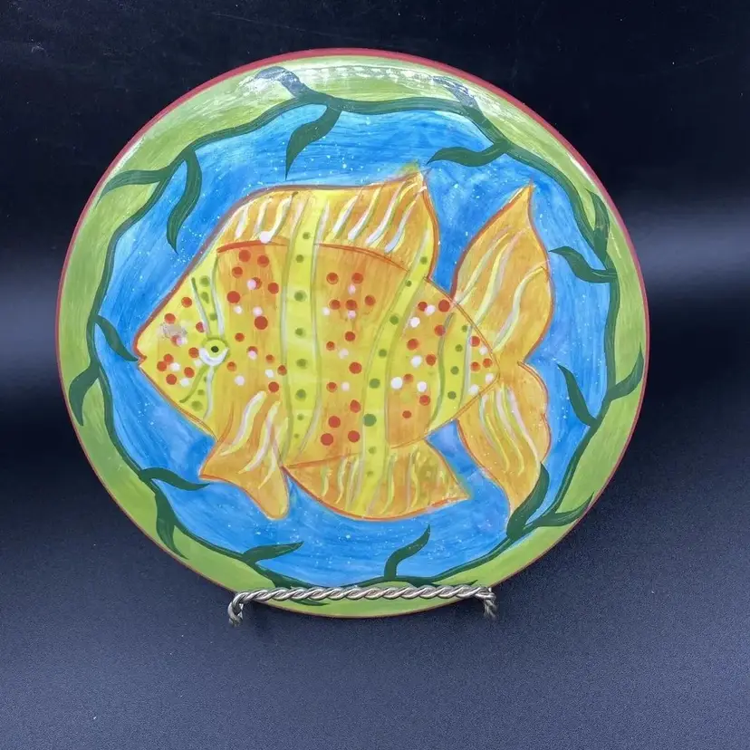 #2231 Pottery Vintage Yellow Fish Trivet Hot Plate Hand Painted 8 inch Round
