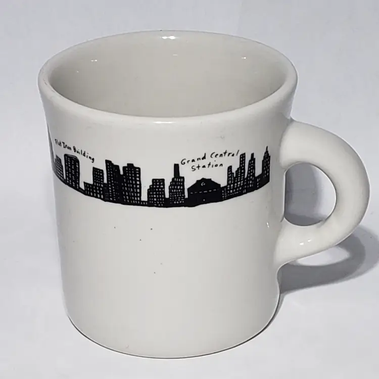 Fishs Eddy New York City NYC Skyline 8 oz Diner Mug Empire State Bldg Brooklyn