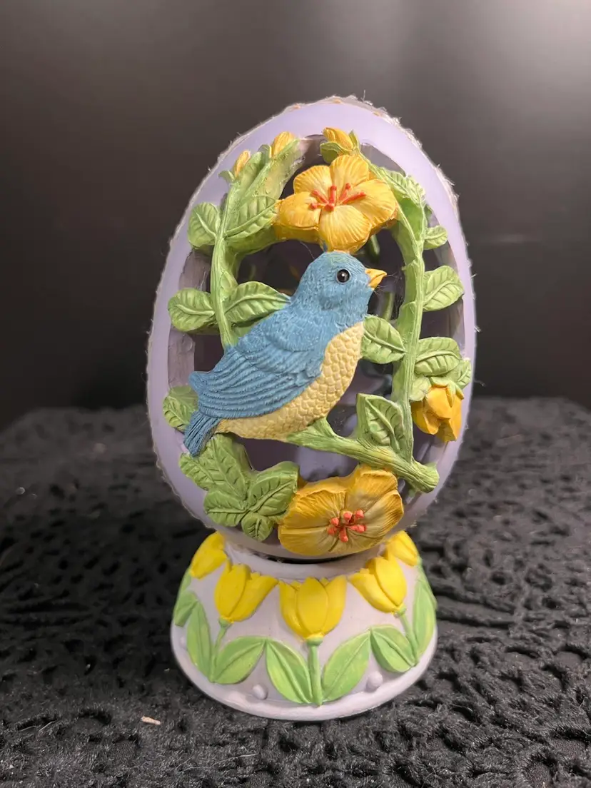 #01 Lavender Ceramic Egg on a Stand-It Has a Bird on it AND Tulips!