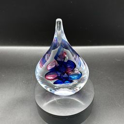 Marian Pyrcak Tear Drop Art Glass Ribbon Controlled Bubble Paperweight Signed 7” No Noted Flaws