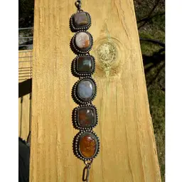 Hand Crafted Natural Stone Agate Link Bracelet 8”