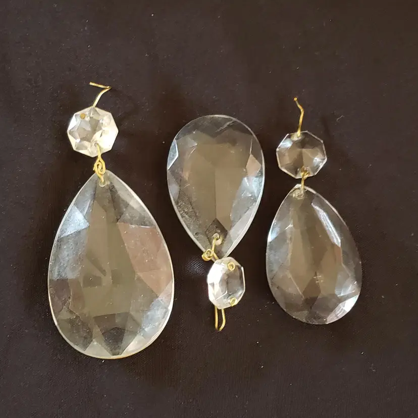 Chandelier TEARDROP Glass PRISMS with OCTAGON PRISM 2 Sizes set of 3 Vintage